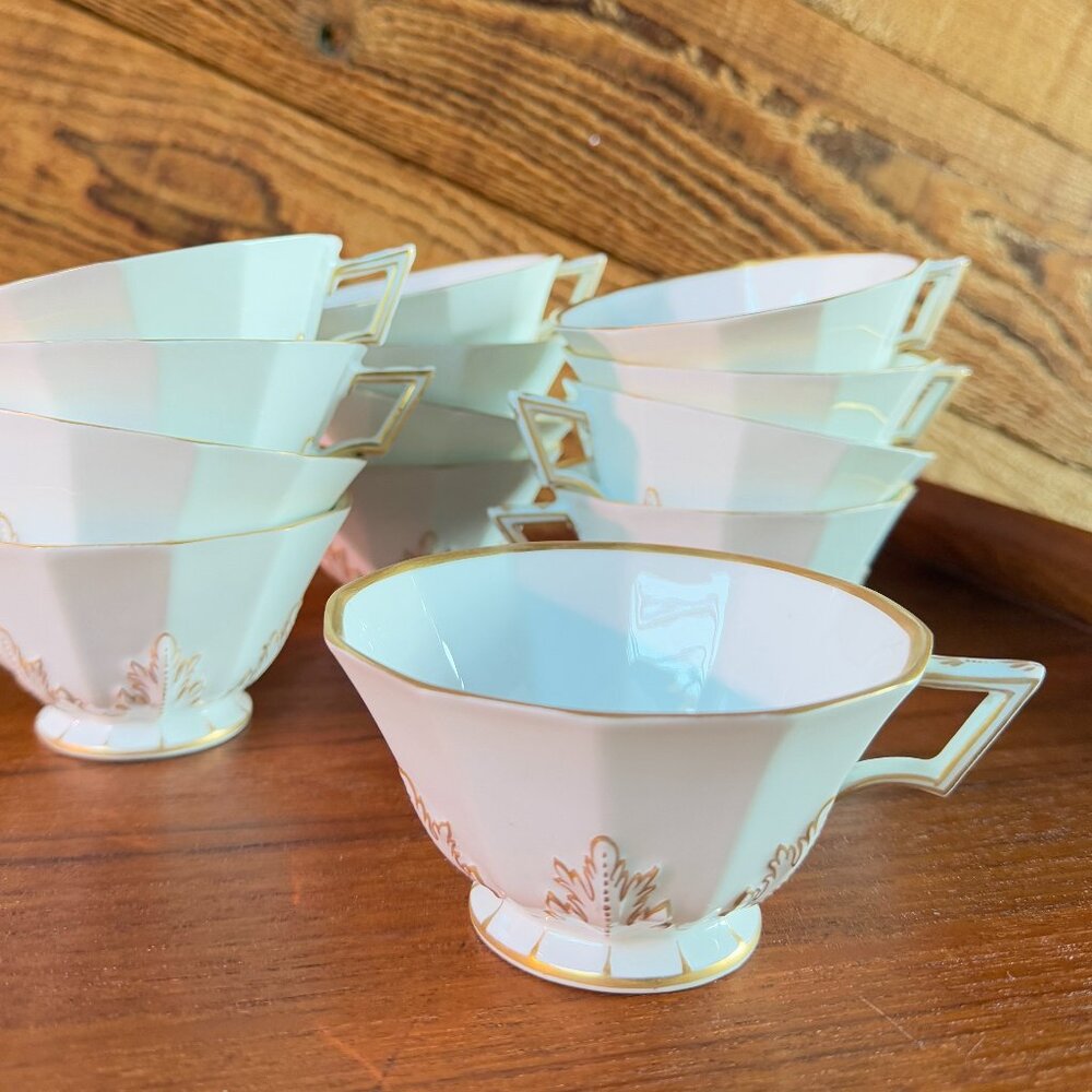 Nymphenburg white and gold Perl porcelain tea cups